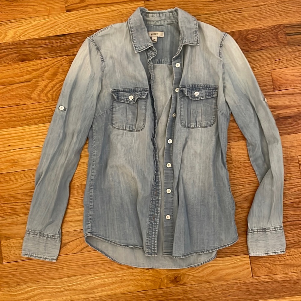 J. Crew chambray button down shirt size 00